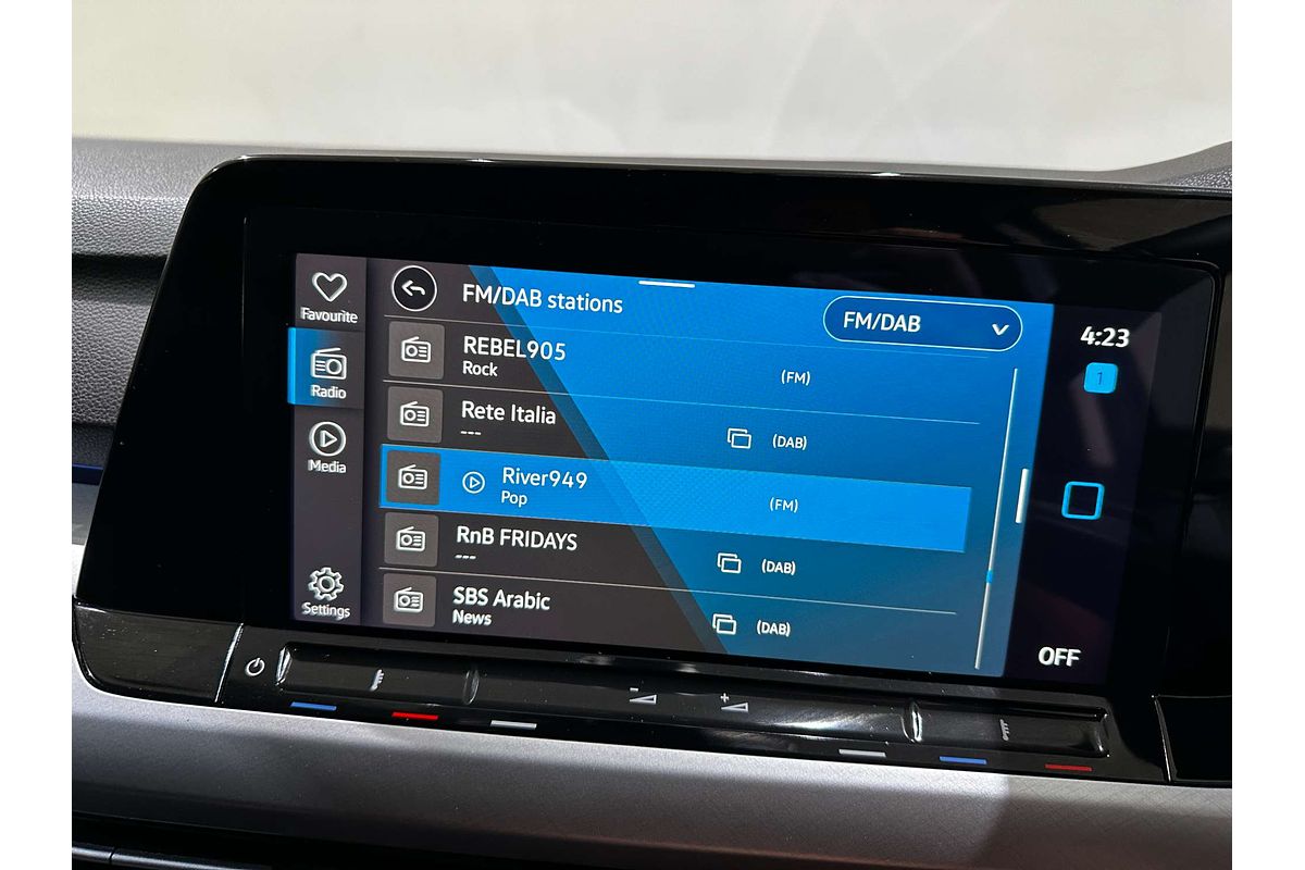 2022 Volkswagen Golf 110TSI Life 8