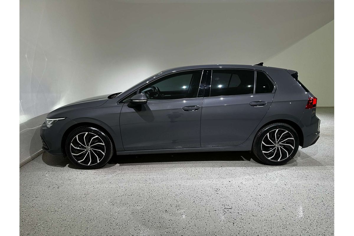 2022 Volkswagen Golf 110TSI Life 8