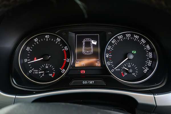 2015 SKODA Fabia 81TSI NJ