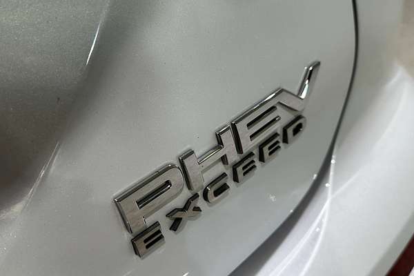 2023 Mitsubishi Outlander PHEV Exceed ZM