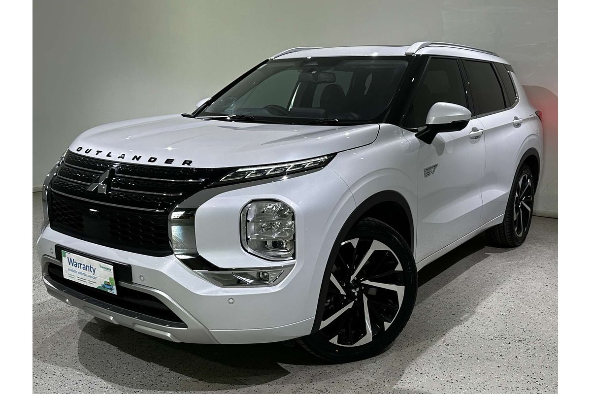 2023 Mitsubishi Outlander PHEV Exceed ZM