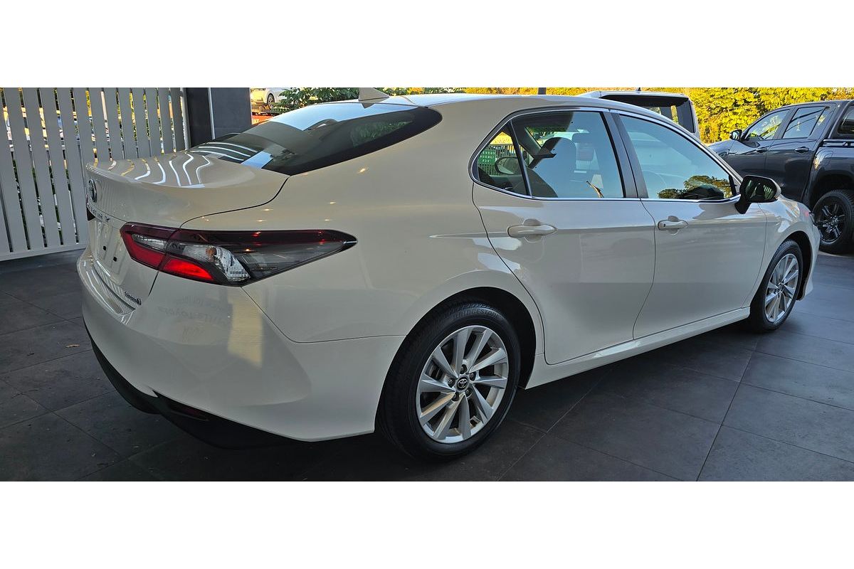 2021 Toyota Camry Ascent AXVH70R