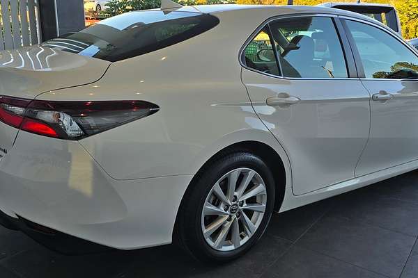 2021 Toyota Camry Ascent AXVH70R