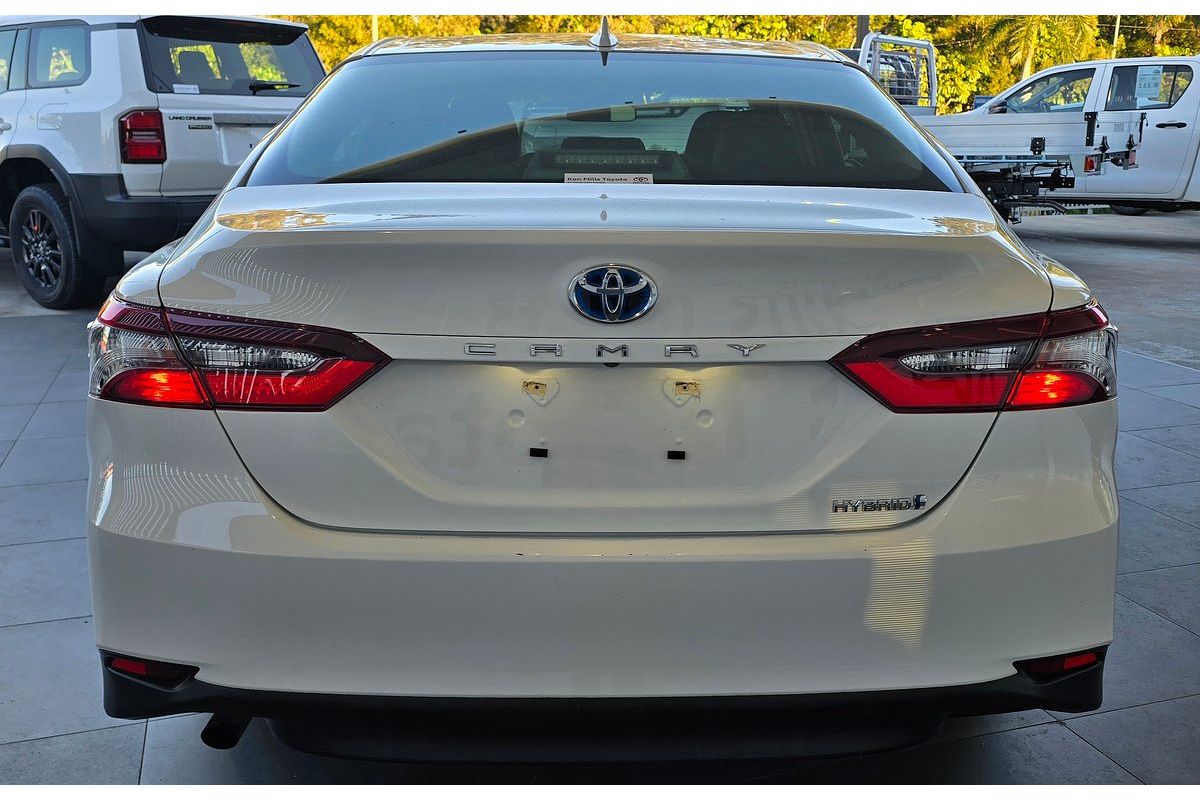 2021 Toyota Camry Ascent AXVH70R