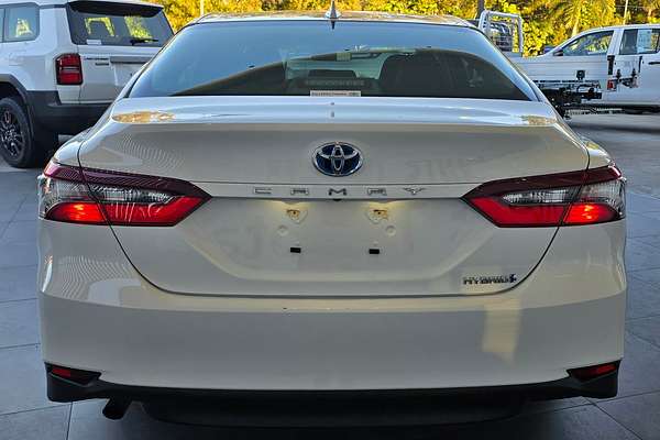 2021 Toyota Camry Ascent AXVH70R