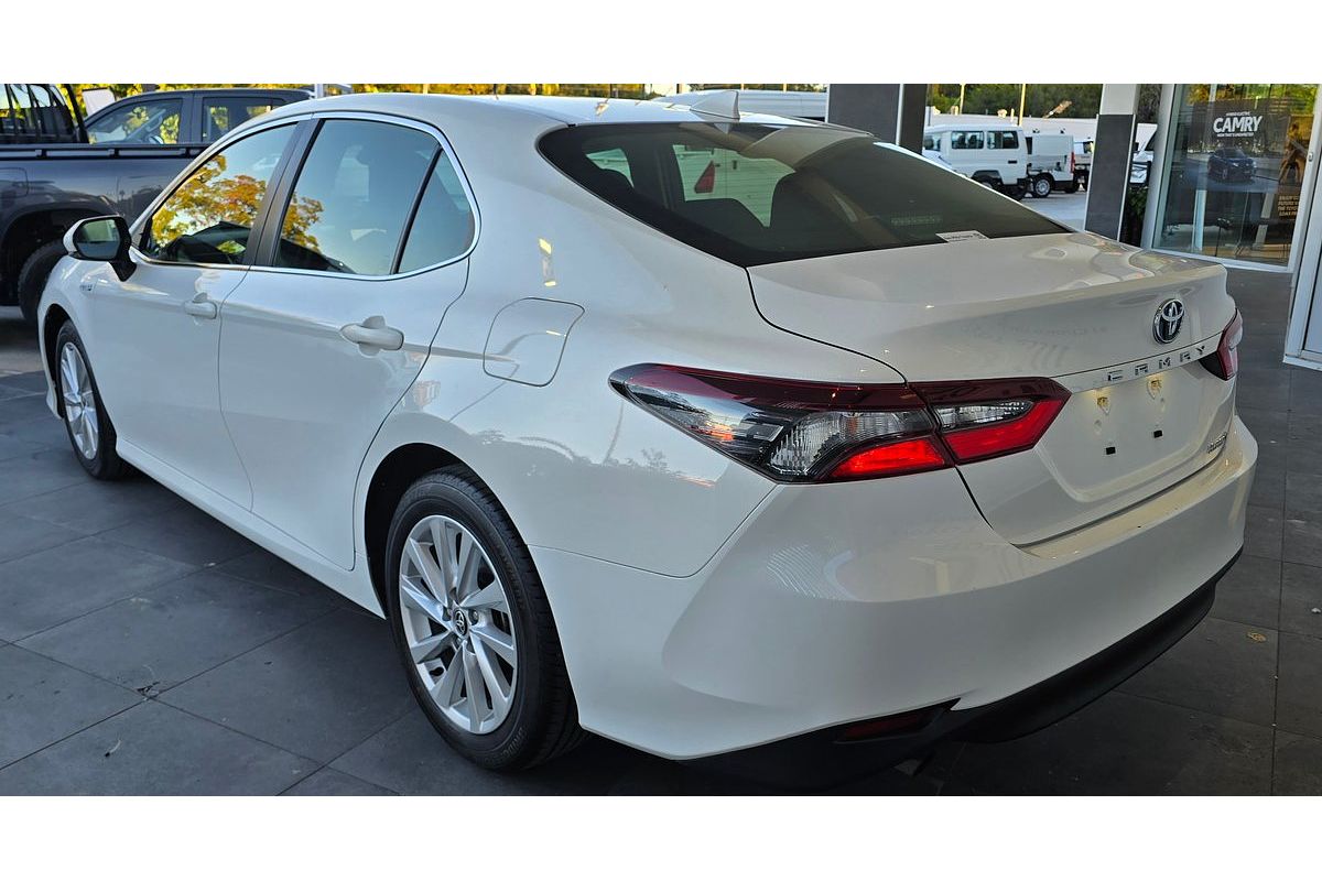 2021 Toyota Camry Ascent AXVH70R