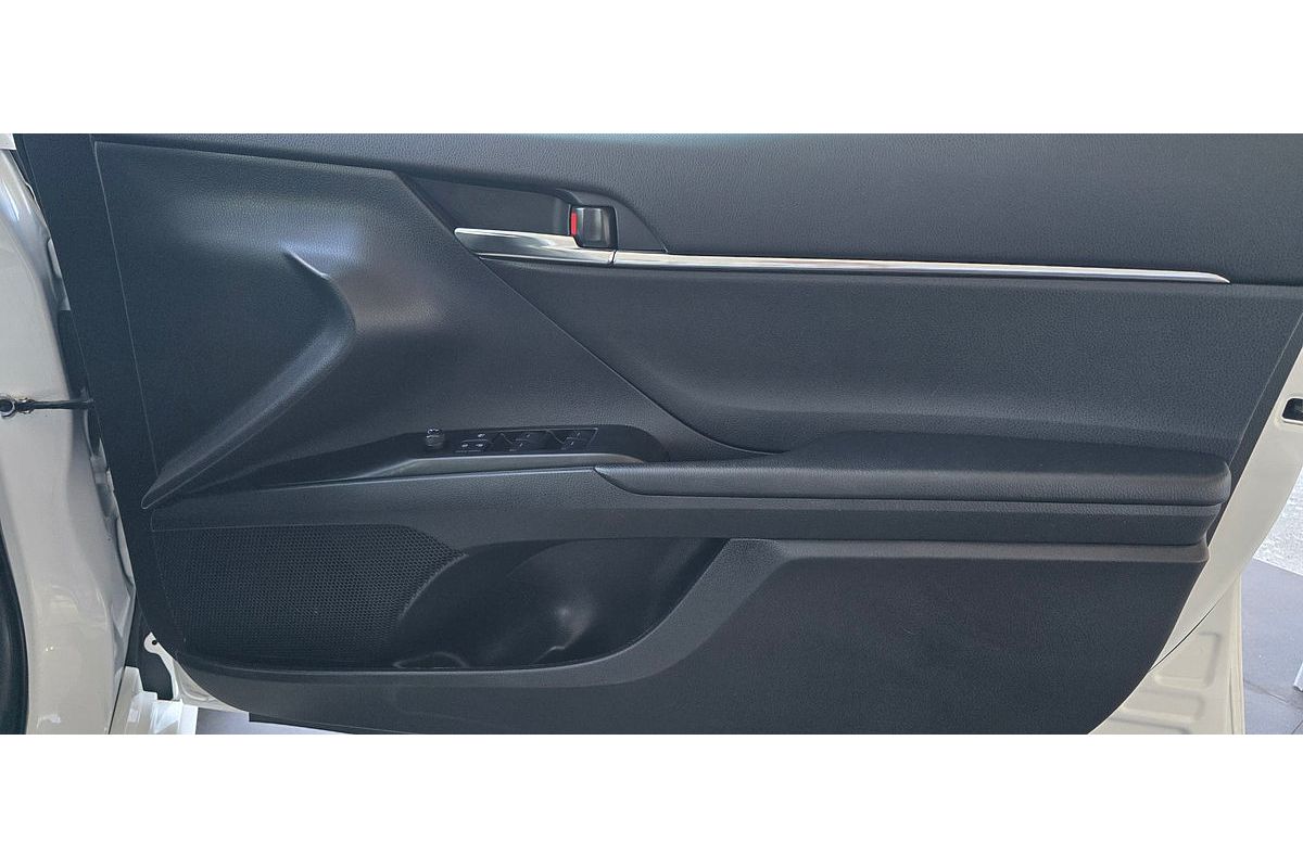2021 Toyota Camry Ascent AXVH70R