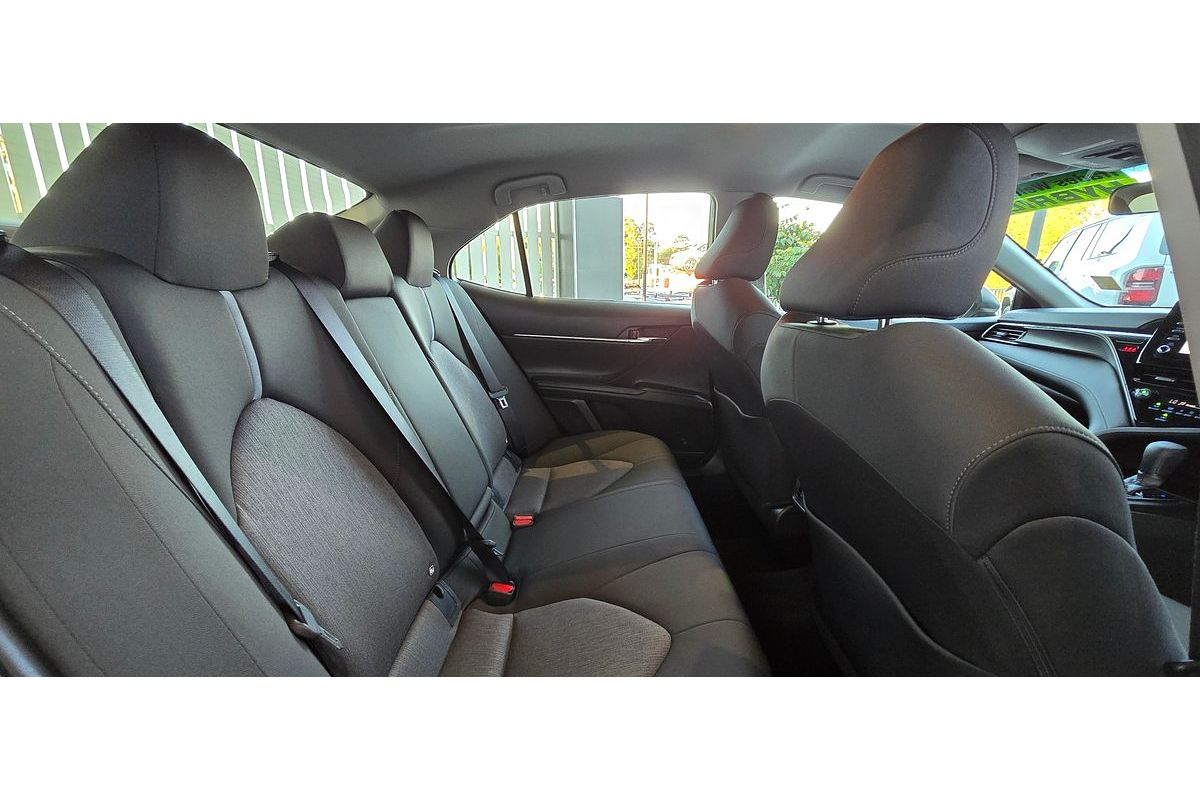 2021 Toyota Camry Ascent AXVH70R