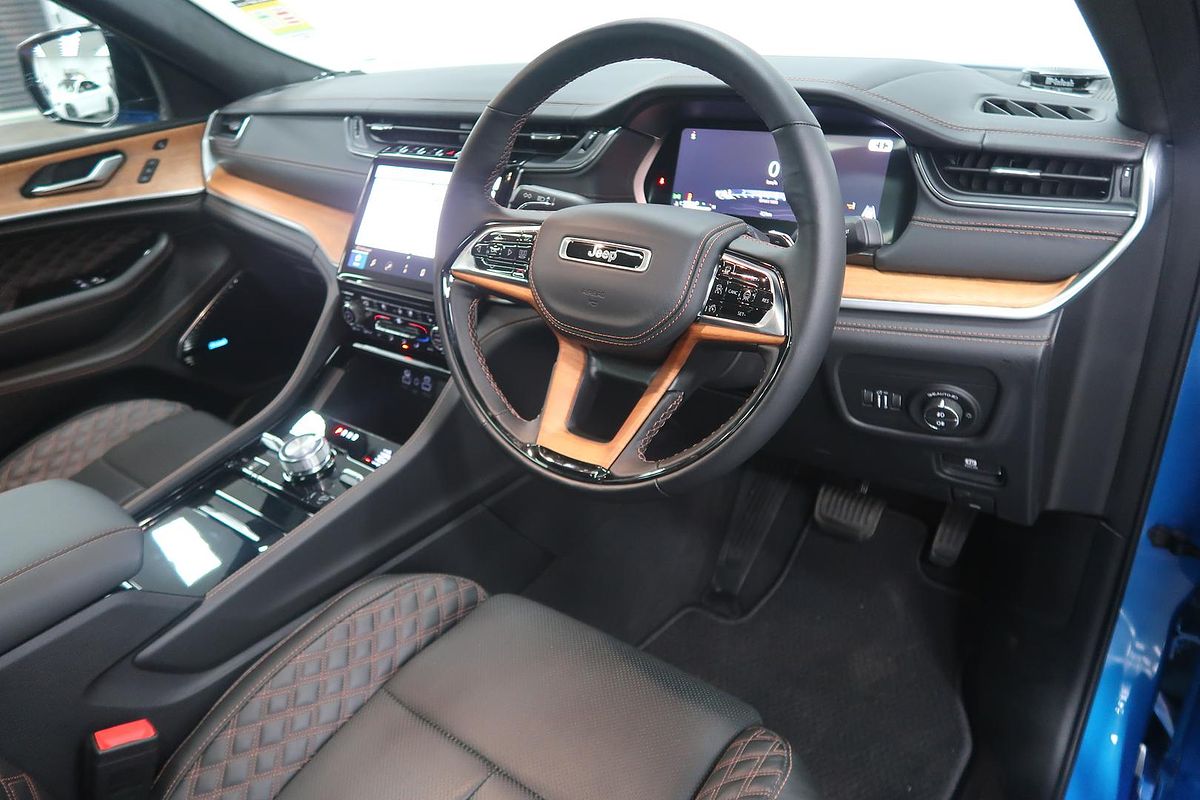 2023 Jeep Grand Cherokee Summit Reserve WL