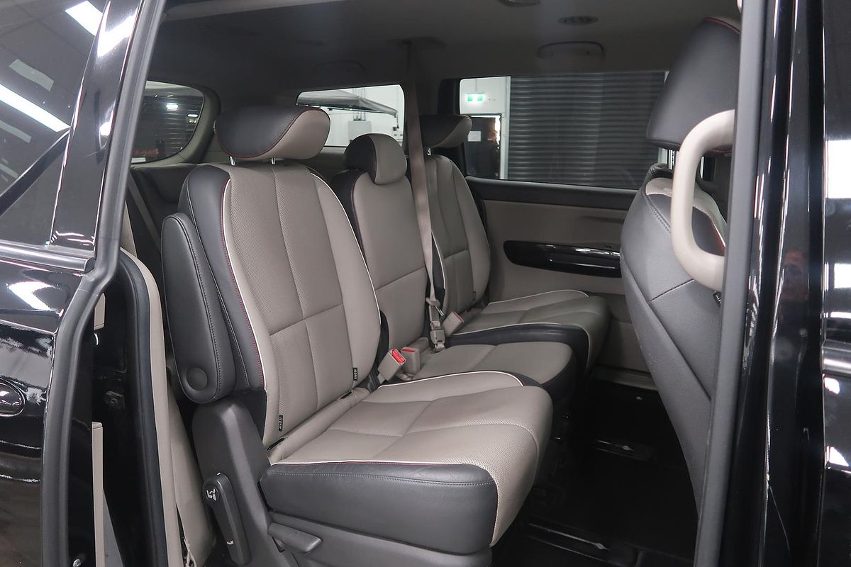 2015 Kia Carnival SLi YP