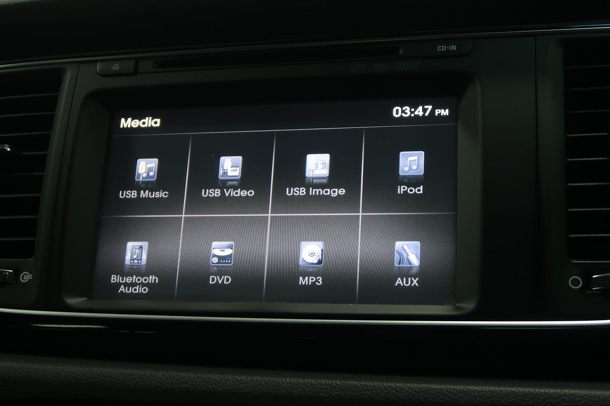 2015 Kia Carnival SLi YP