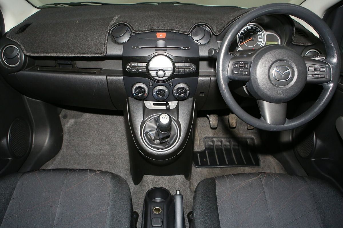 2013 Mazda 2 Neo DE Series 2