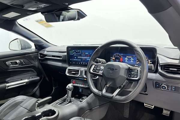 2025 Ford Mustang Ecoboost FO