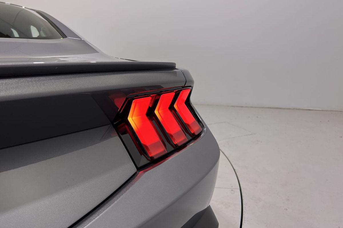2025 Ford Mustang Ecoboost FO