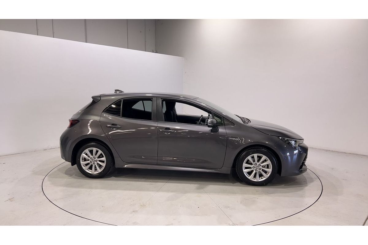 2023 Toyota Corolla SX Hybrid ZWE219R
