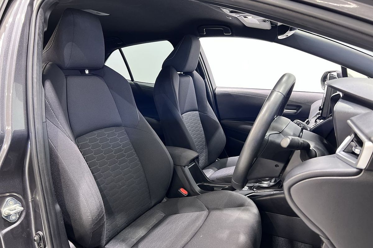 2023 Toyota Corolla SX Hybrid ZWE219R
