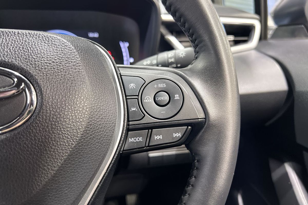 2023 Toyota Corolla SX Hybrid ZWE219R