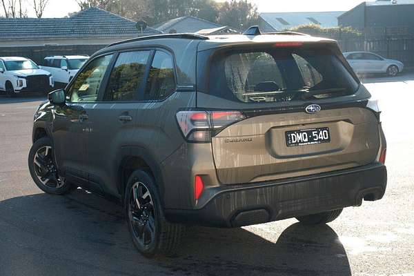 2025 Subaru Forester Touring S6