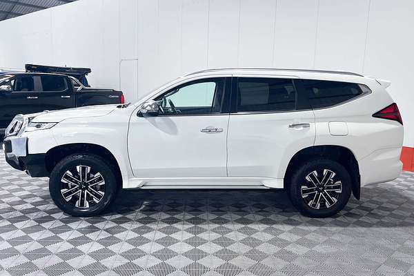 2022 Mitsubishi Pajero Sport GLS QF