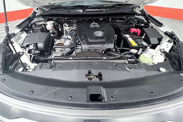 2022 Mitsubishi Pajero Sport GLS QF