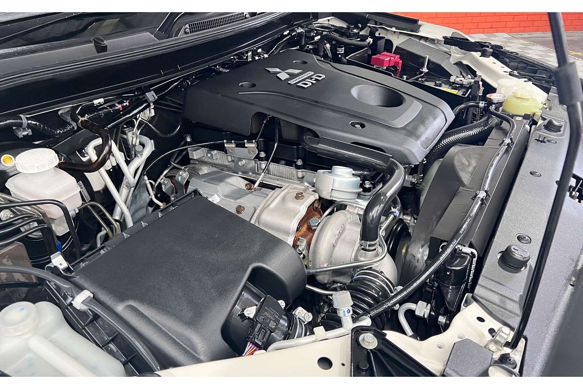2022 Mitsubishi Pajero Sport GLS QF