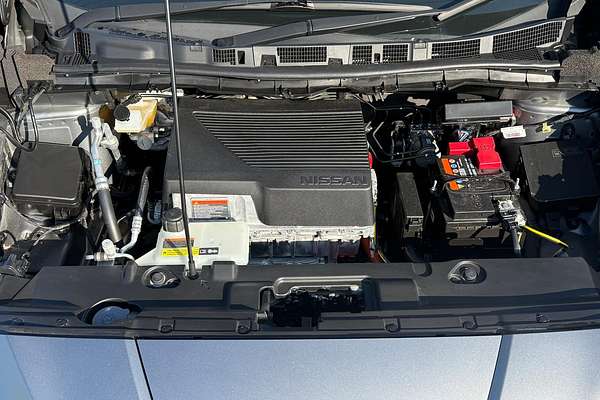 2020 Nissan LEAF ZE1