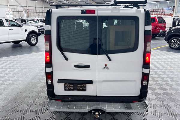 2020 Mitsubishi Express GLX SN SWB