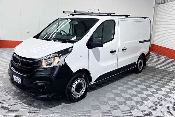 2020 Mitsubishi Express GLX SN SWB