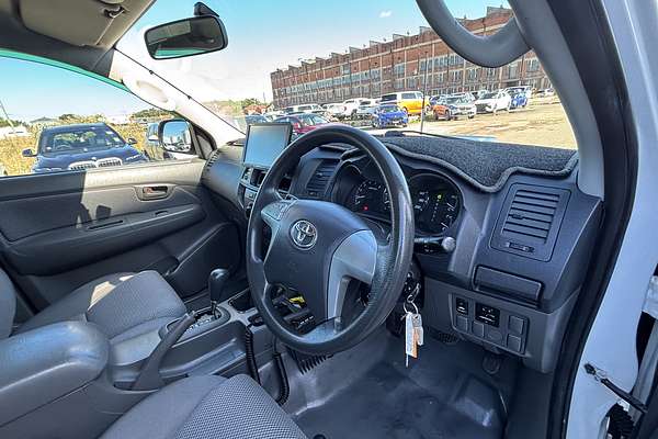 2013 Toyota Hilux SR KUN26R 4X4