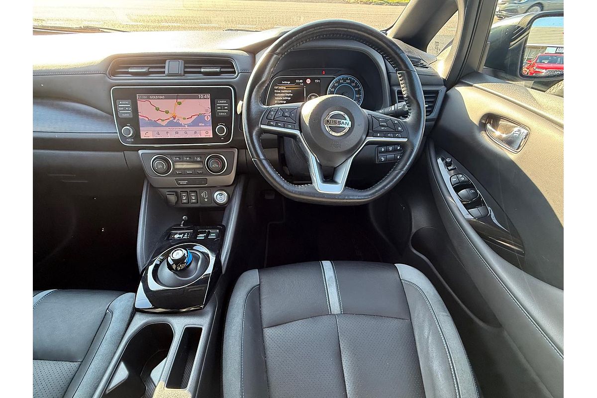 2020 Nissan LEAF ZE1