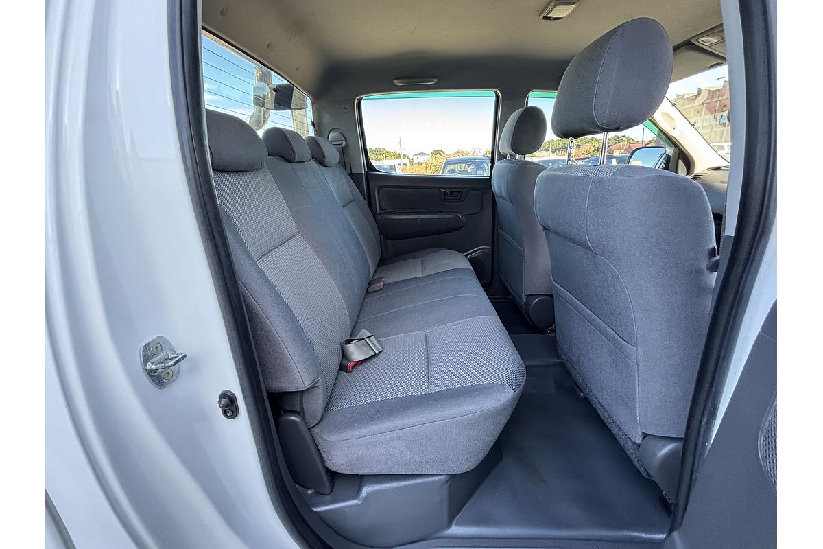 2013 Toyota Hilux SR KUN26R 4X4