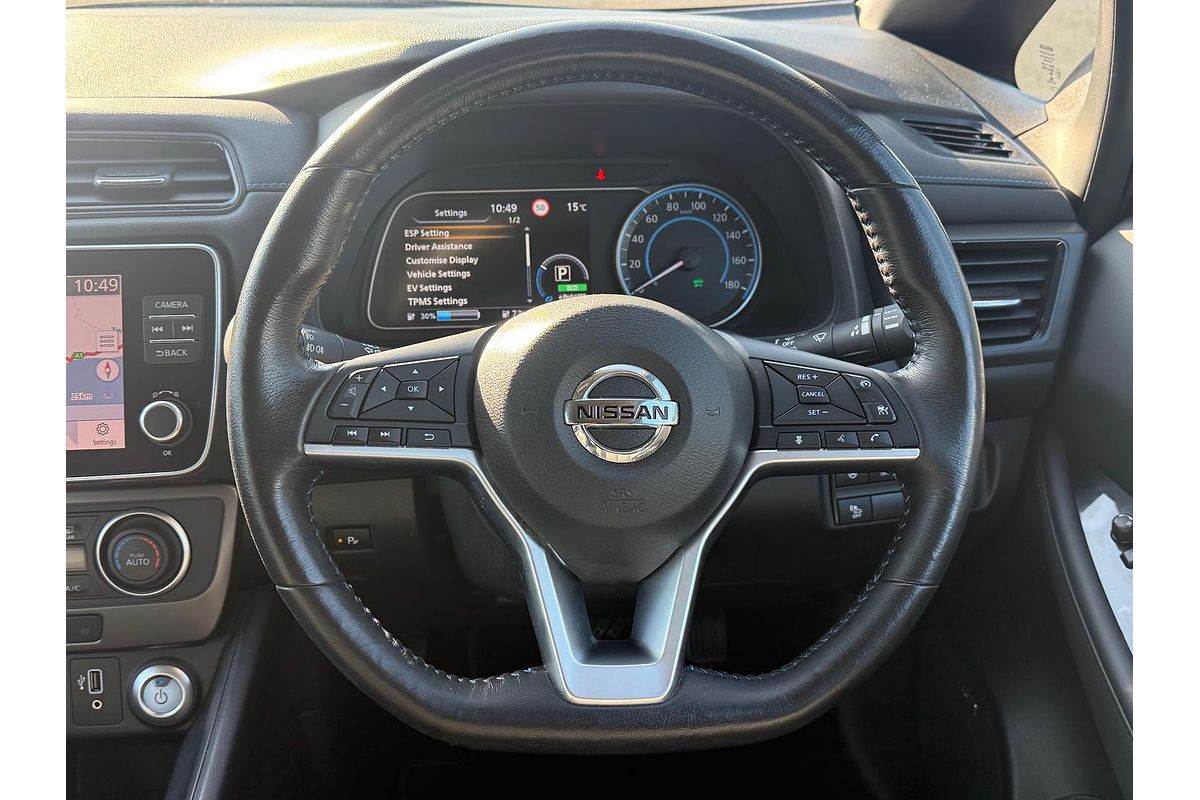2020 Nissan LEAF ZE1