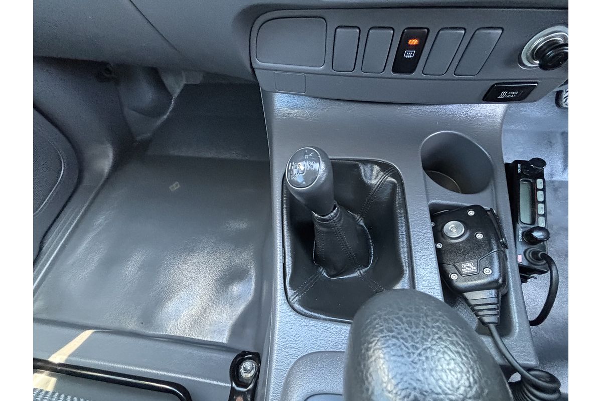 2013 Toyota Hilux SR KUN26R 4X4