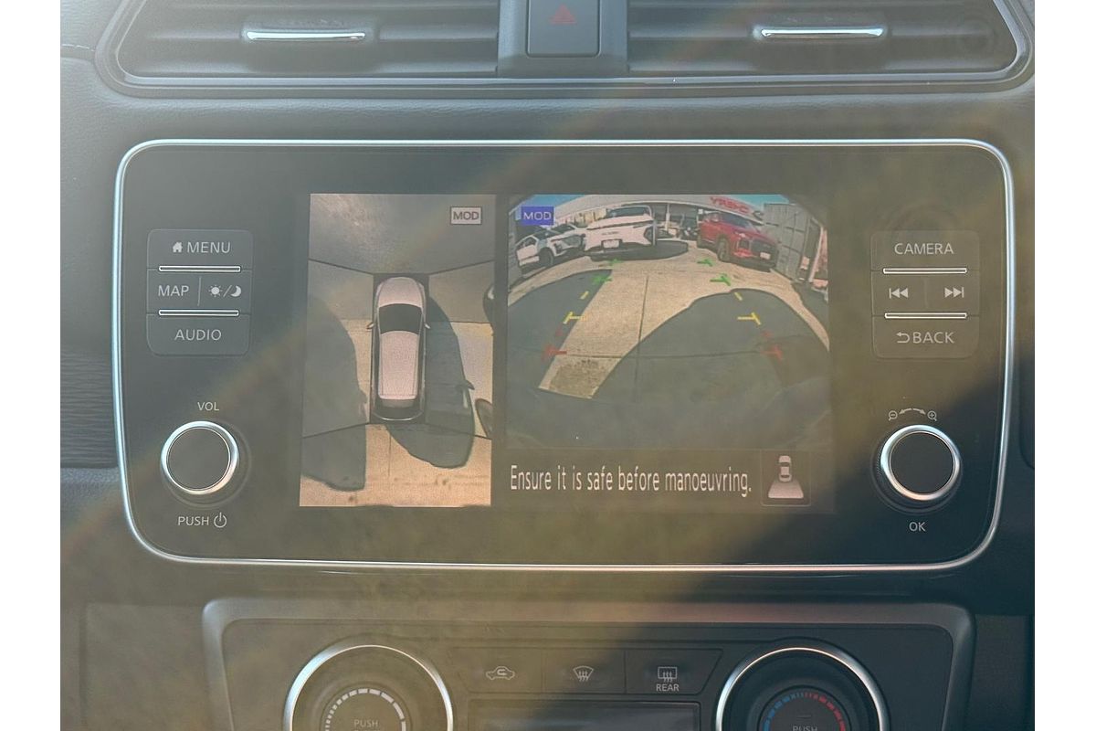 2020 Nissan LEAF ZE1