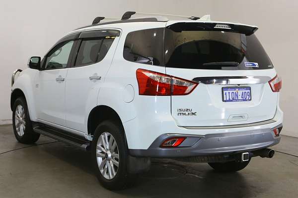 2017 Isuzu MU-X LS-T