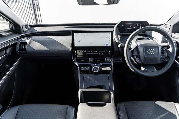 2024 Toyota bZ4X YEAM15R