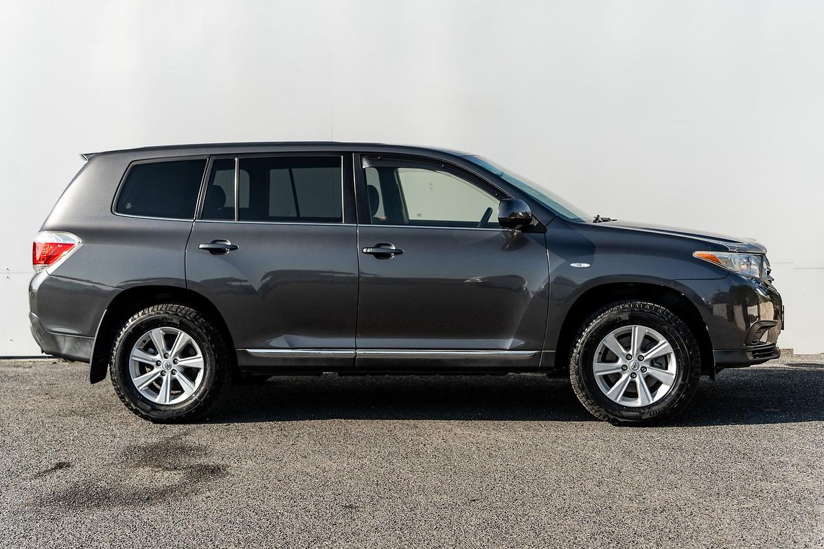 2013 Toyota Kluger KX-R GSU45R