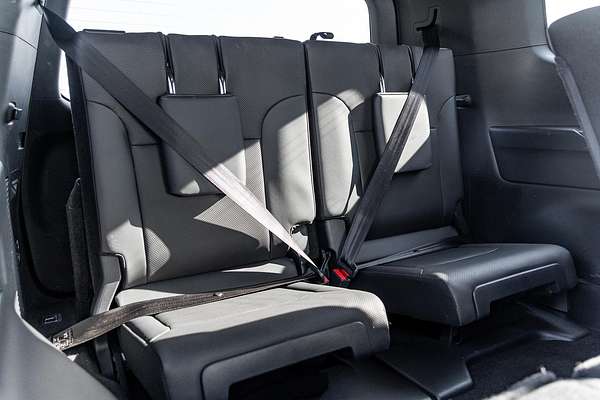 2024 Toyota Landcruiser VX FJA300R
