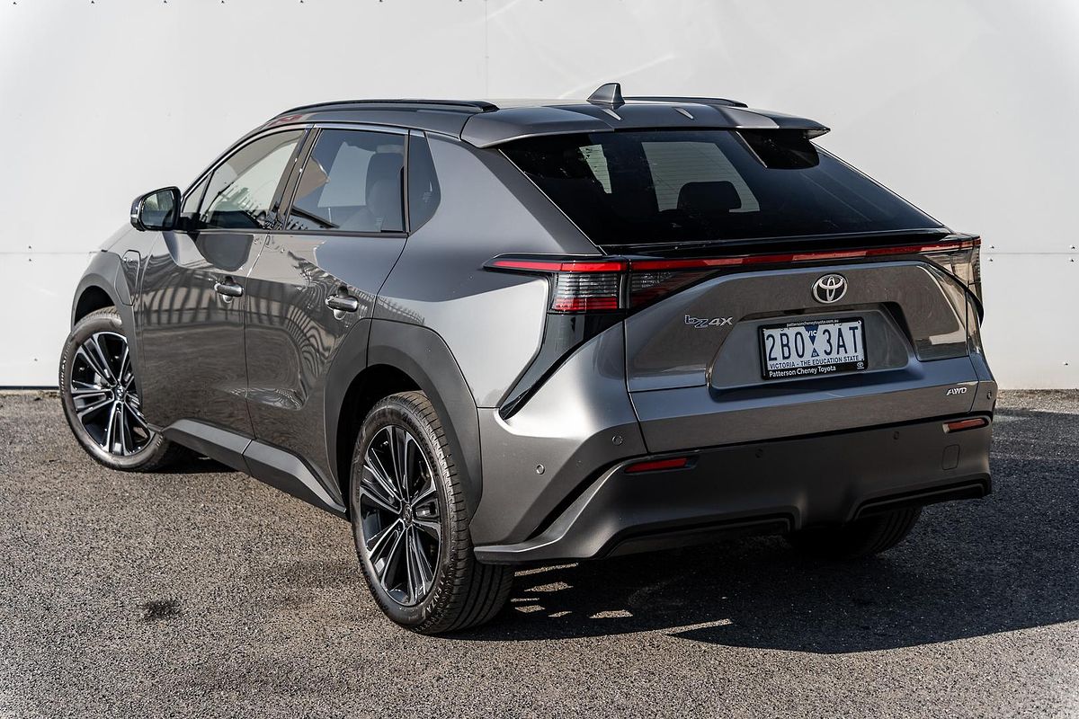 2024 Toyota bZ4X YEAM15R