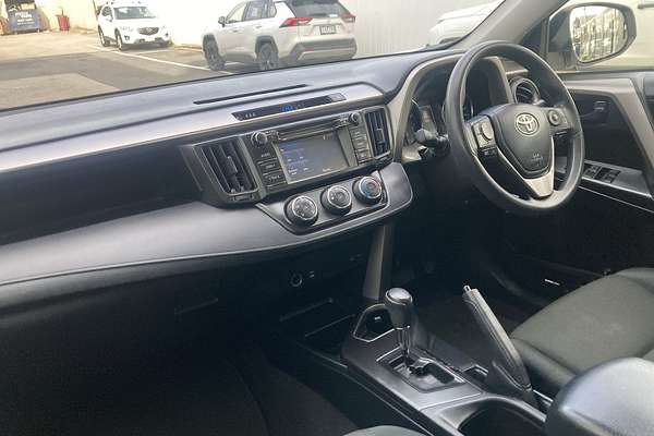 2018 Toyota RAV4 GX ZSA42R