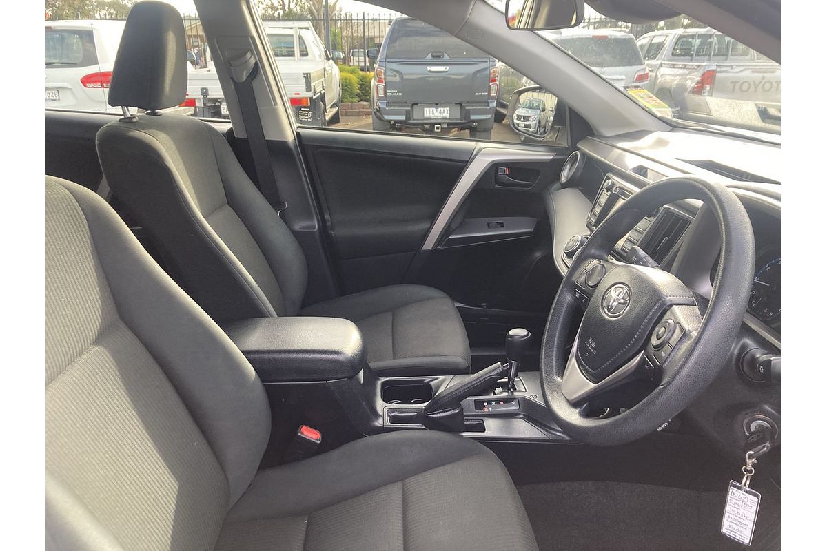 2018 Toyota RAV4 GX ZSA42R