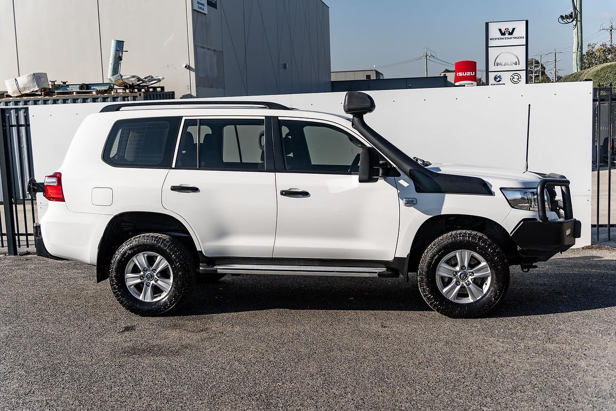 2016 Toyota Landcruiser GX VDJ200R