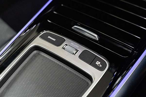 2025 Mercedes-Benz GLA-Class GLA200 H247