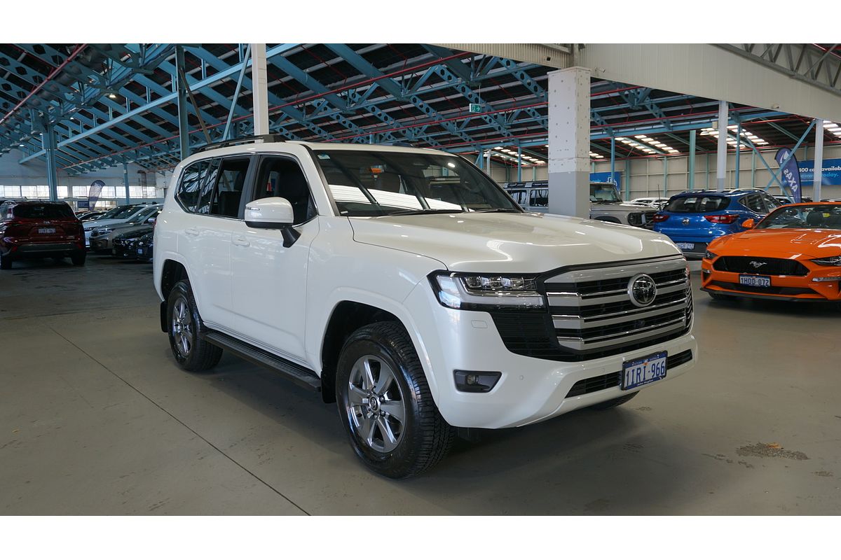 2025 Toyota Landcruiser VX FJA300R