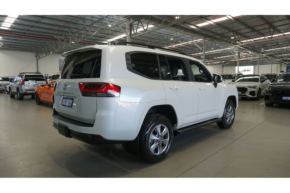 2025 Toyota Landcruiser VX FJA300R