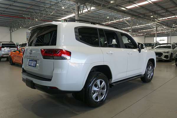 2025 Toyota Landcruiser VX FJA300R