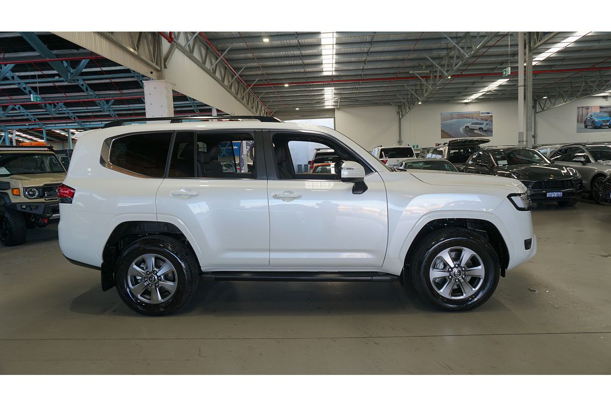 2025 Toyota Landcruiser VX FJA300R