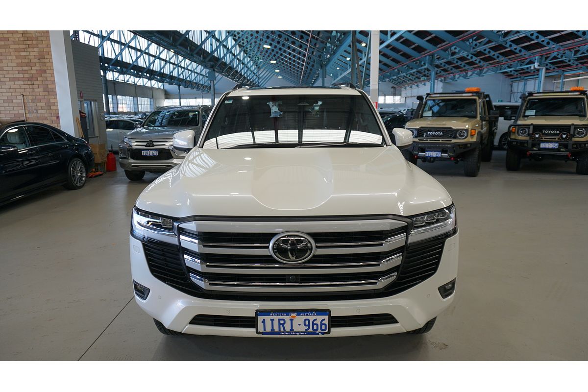 2025 Toyota Landcruiser VX FJA300R