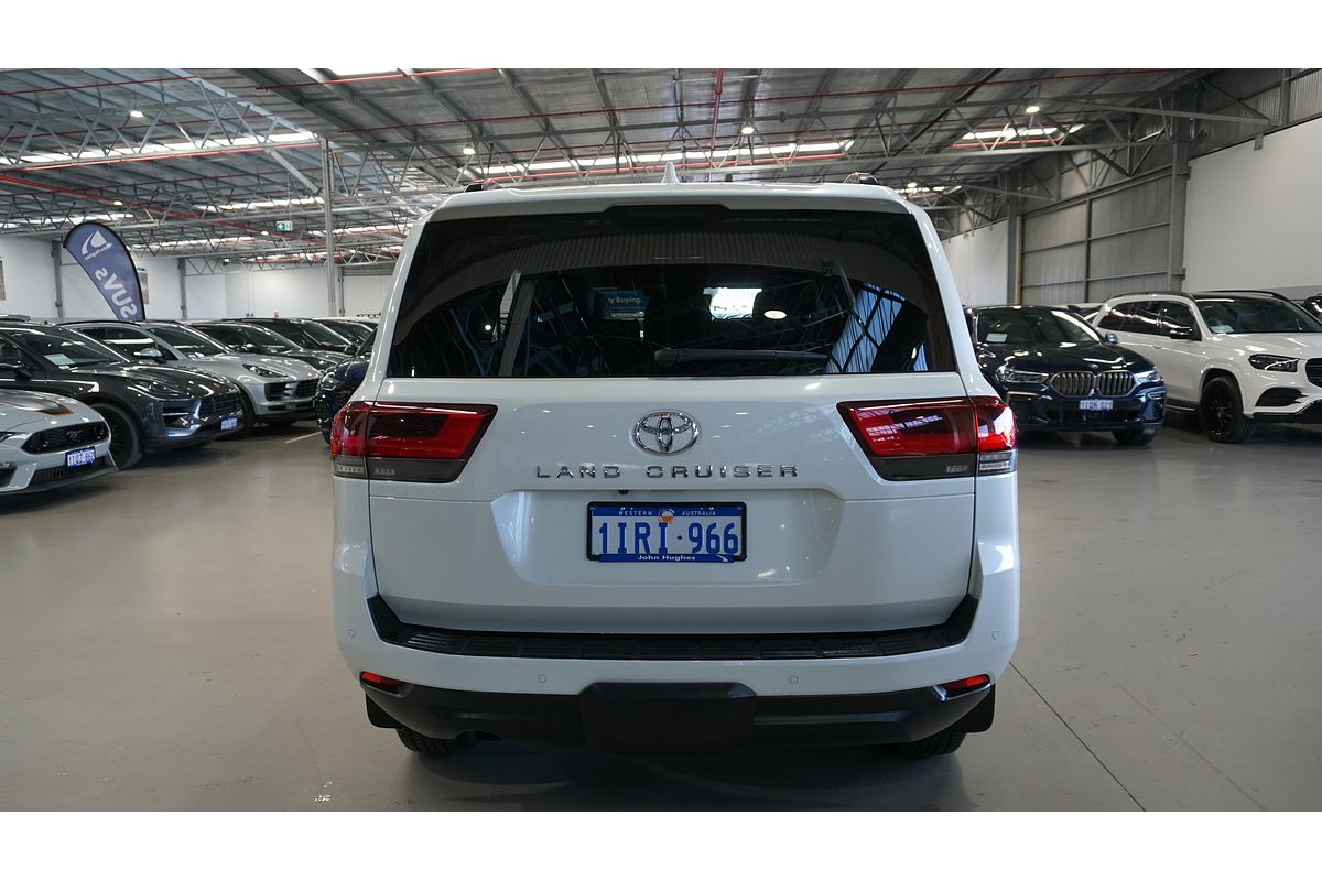 2025 Toyota Landcruiser VX FJA300R