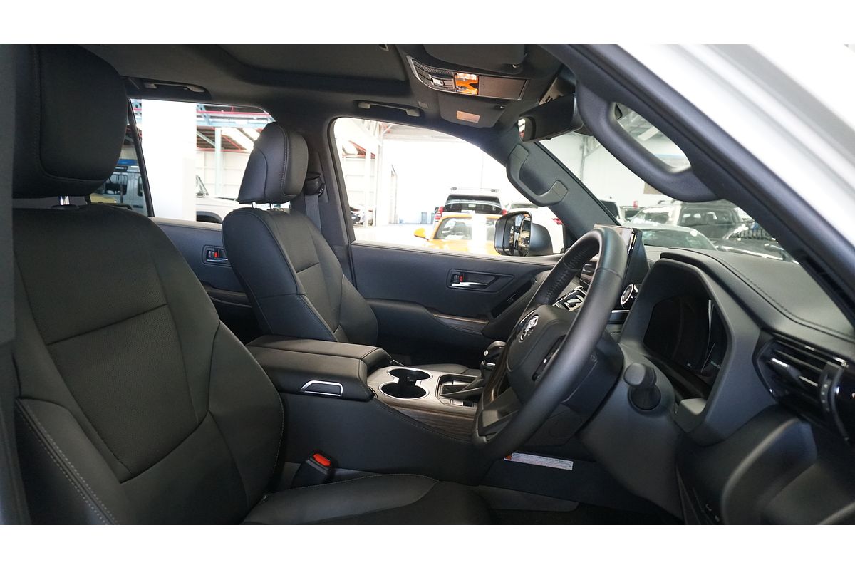 2025 Toyota Landcruiser VX FJA300R